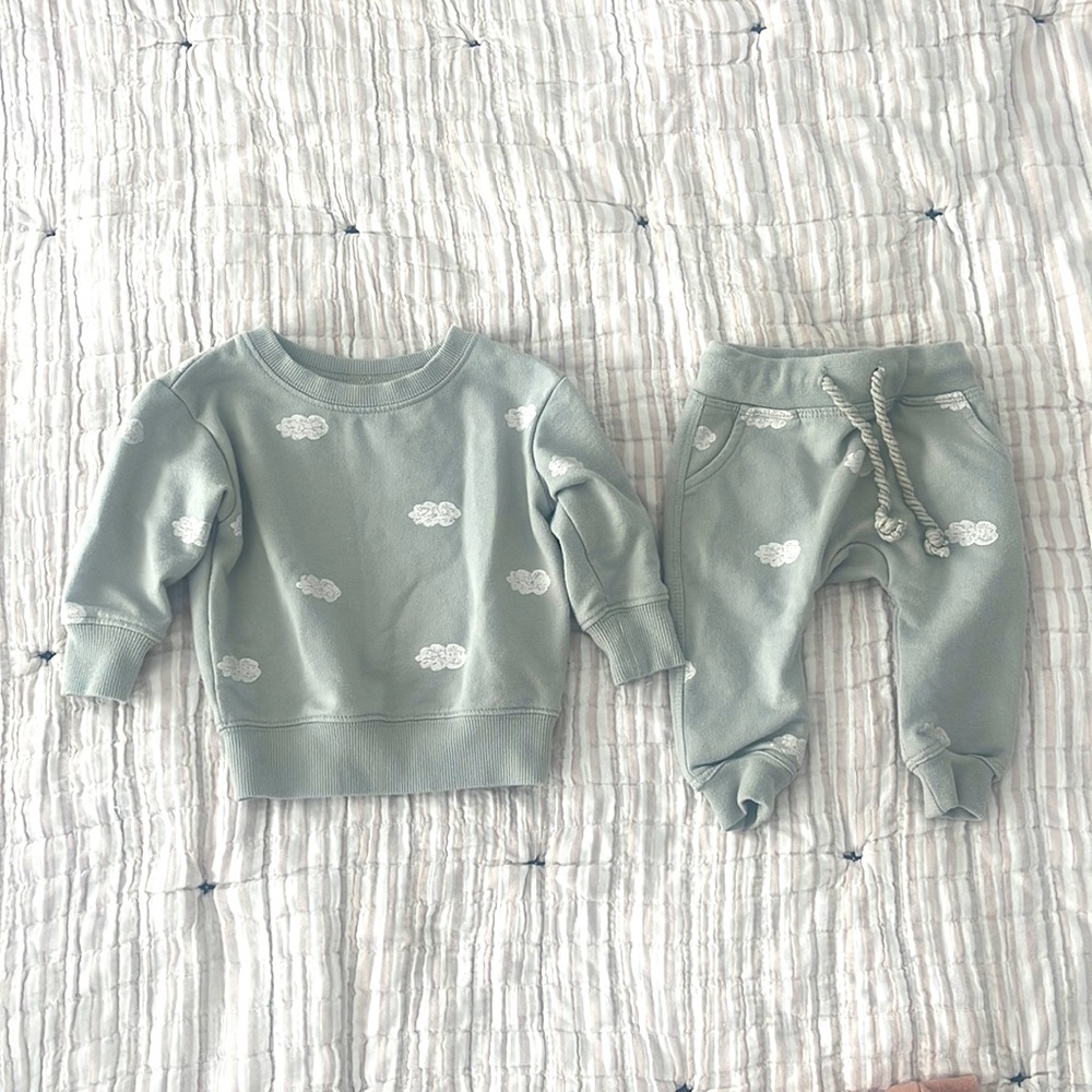 Rylee + Cru 0-3m Sweatshirt Joggers Set Baby Girl / Boy - Like New, Worn Once
